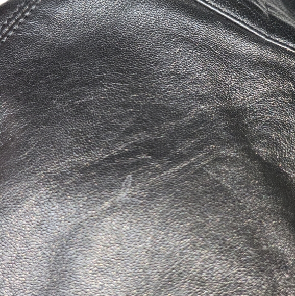 Vintage PKJ, Black Leather Skirt with Lace Trim, 100% Lamb Leather - Picture 9 of 12